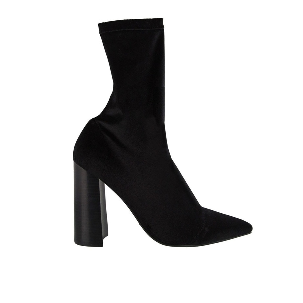 Tony Bianco Diddy Bootie in Black Velvet
